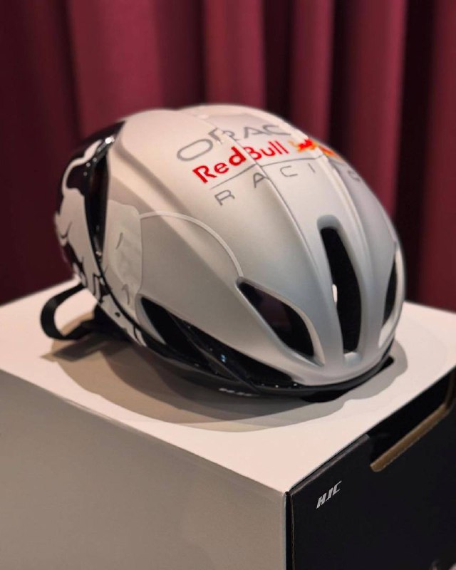 REDBULL HELMET
