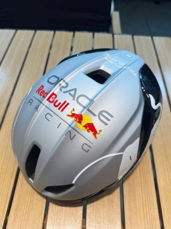 REDBULL HELMET