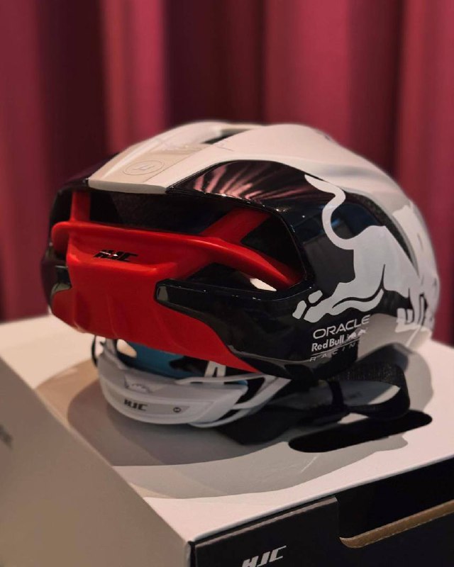 REDBULL HELMET